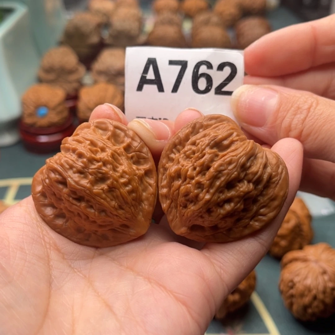 【闪购商品】文玩核桃把件崔恺公子帽38