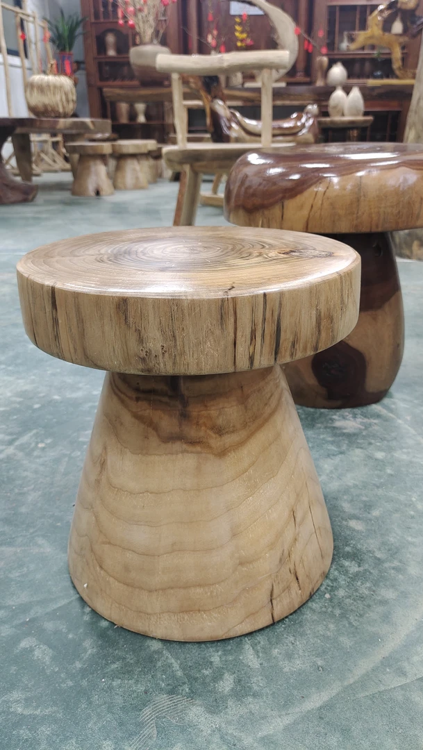 香樟整木纯手工可爱蘑菇凳、休闲凳、创意装饰摆件侘寂风