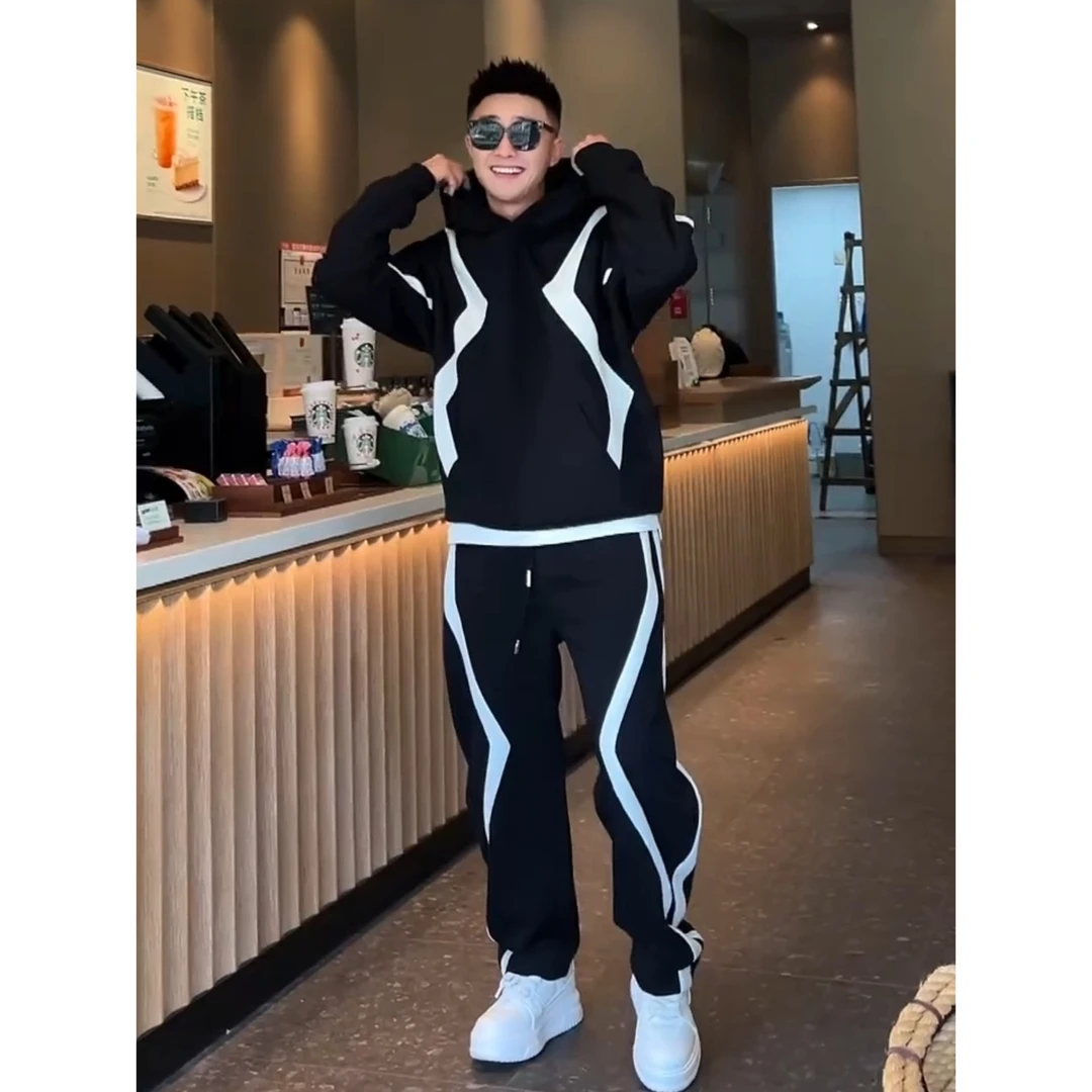 语乐服饰2024秋冬季新款休闲套装条纹拼色宽松连帽卫衣运动卫裤潮