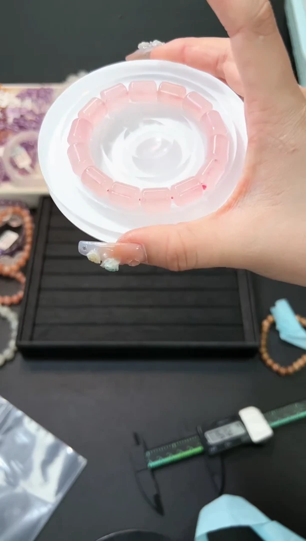 【闪购商品】水晶手串未镶嵌29d/1条/默认微瑕