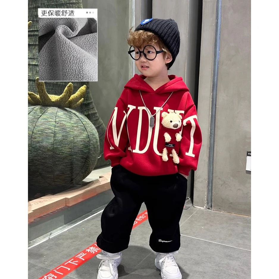 秋千坠男童加绒小熊套装新款痞帅小儿童装宝宝加厚衣服休闲两件套