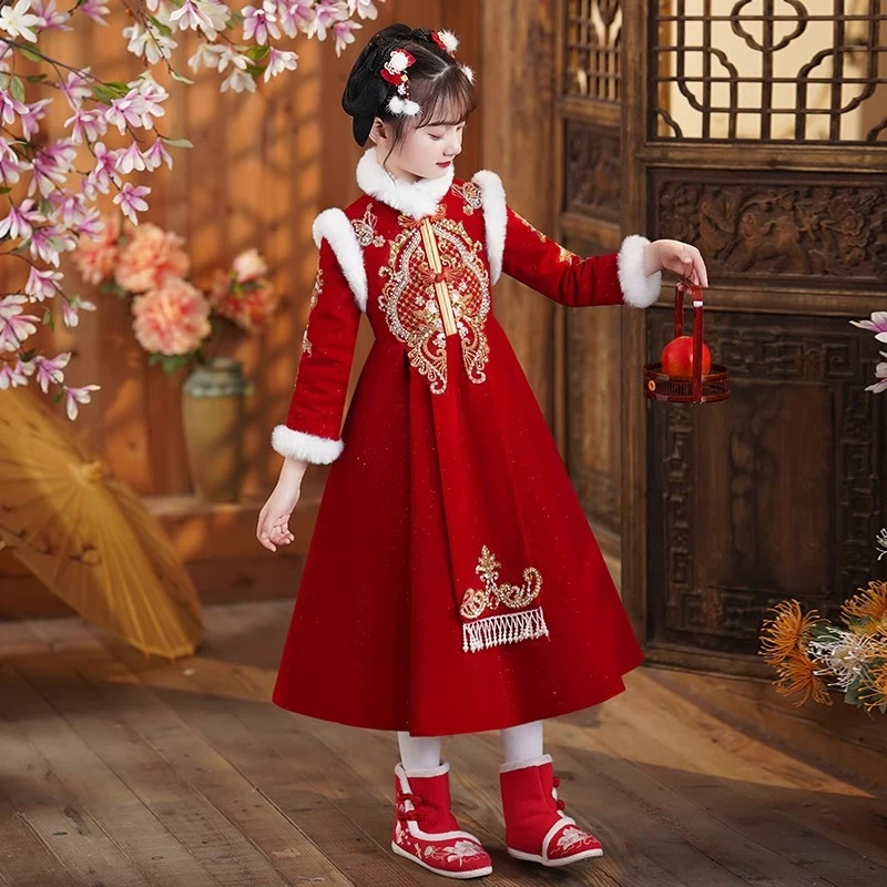 秋千坠女童汉服冬季连衣裙子儿童2024新款拜年服宝宝过年喜庆衣服