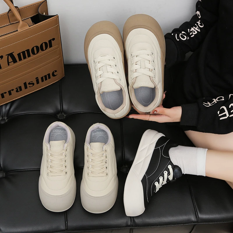 女鞋休闲百搭厚底ins韩版运动透气学生平底高帮秋季系带潮流白色