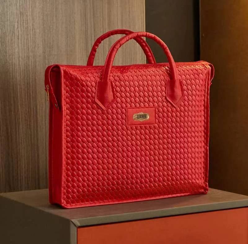 厂里直销，各种套件，夏被蚕丝被羽绒被，四件套通用皮革包装袋防潮