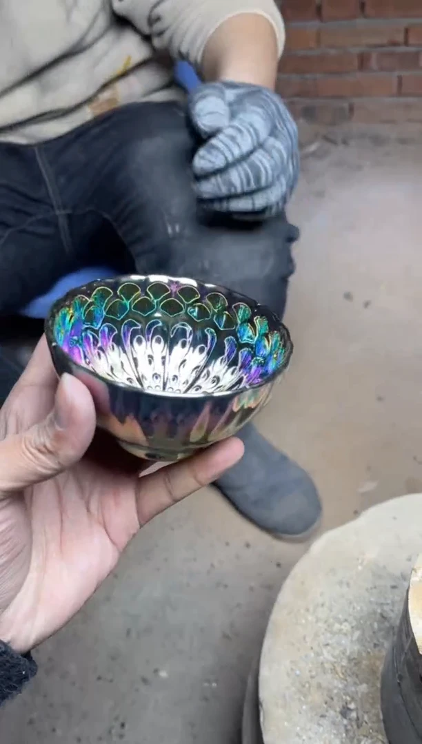 【闪购商品】瓷杯七彩羽毛孔雀