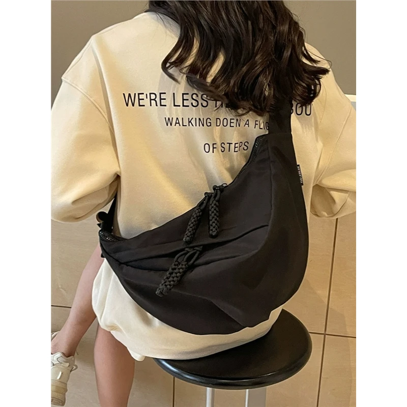 包包女2024新款斜挎大容量时尚百搭ins韩版饺子包简约通勤单肩包