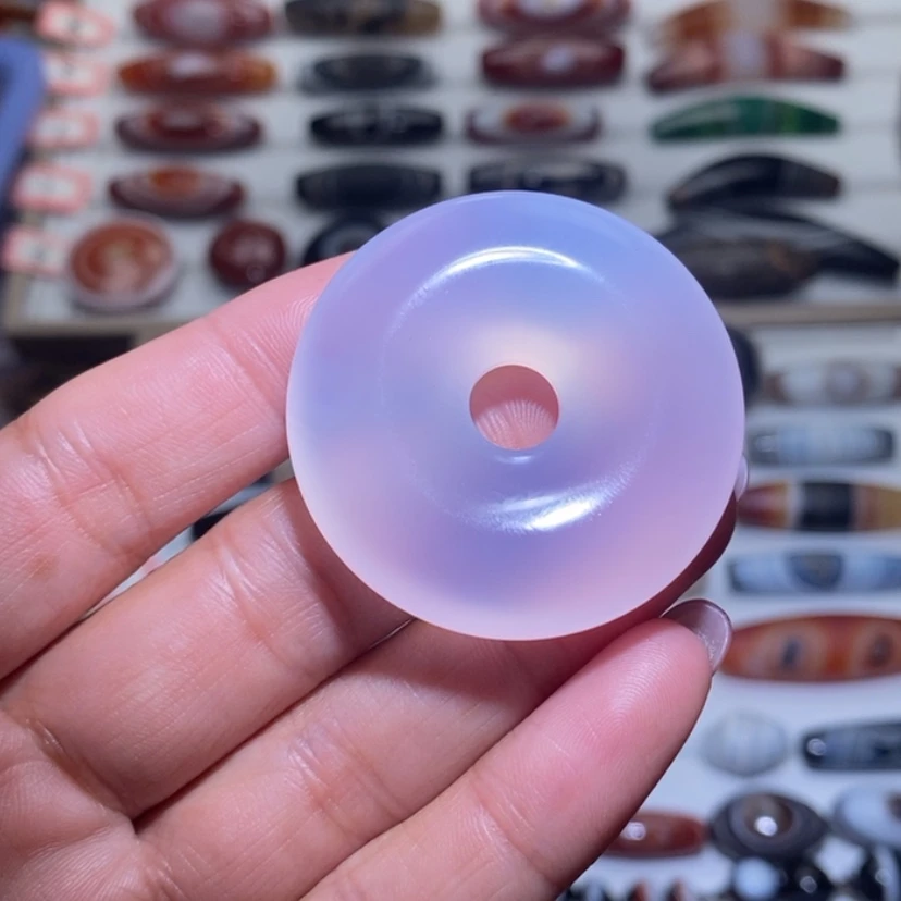 【闪购商品】玛瑙/玉髓挂件未镶嵌海**?
