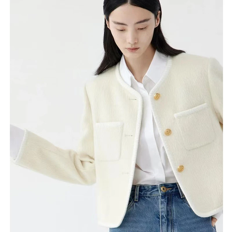 01主播显瘦卡家品网红时尚外套气质白色被子小个子洋气短款上衣