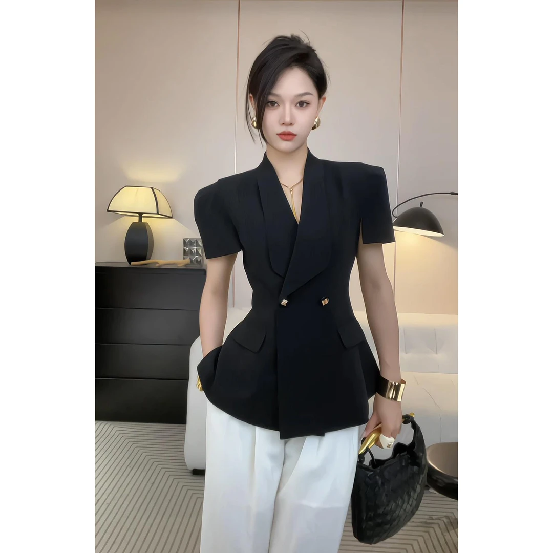 「气质女郎」小西装女外套休闲西装外套女职业显瘦女神范HBZC621020