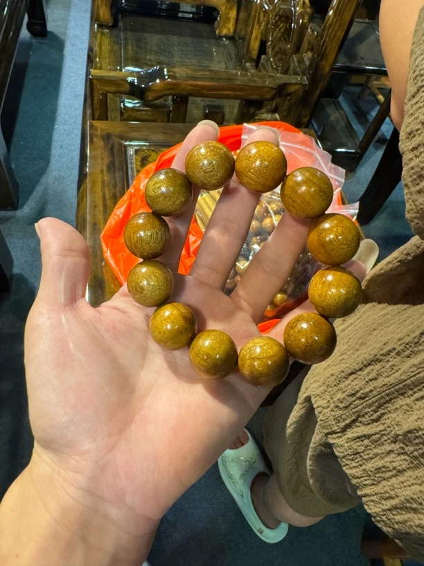 2.0手串小叶桢楠