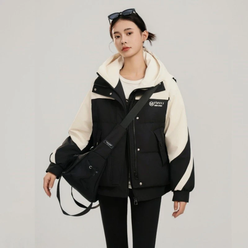 两件套羽绒服新款冲锋衣可拆卸两件套加马甲男女情侣三合一