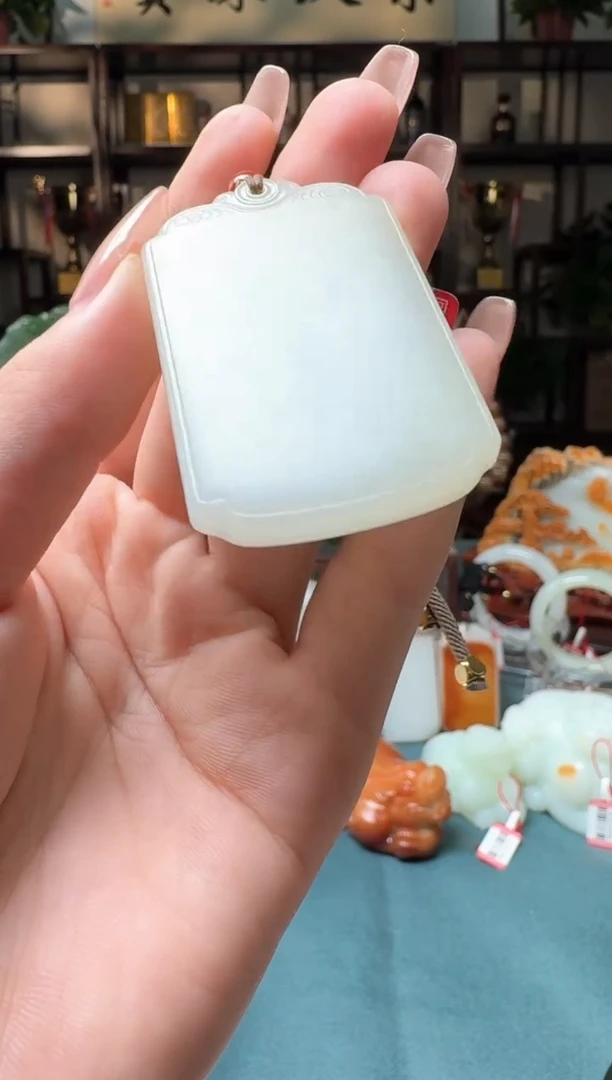 【闪购商品】和田玉吊坠未镶嵌1111zl