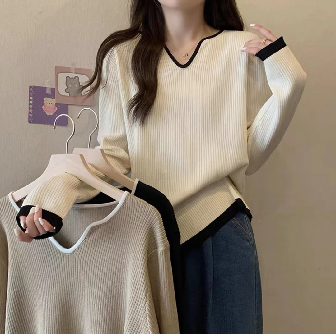 （1002）胖mm宽松遮肉显瘦V领长袖针织打底衫女秋冬大码减龄毛衣女