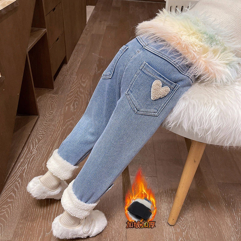 女童秋冬季加绒牛仔裤2025新款儿童冬季翻边爱心长裤冬装加厚裤子