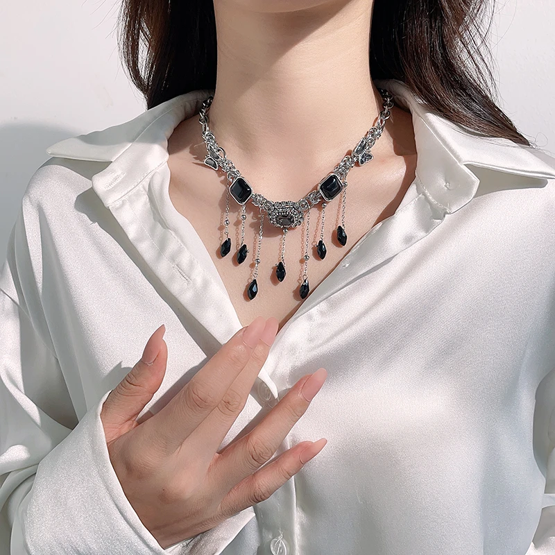 非金属项链 高档黑色水晶个性项链纽扣颈链复古做旧辣酷妹choker