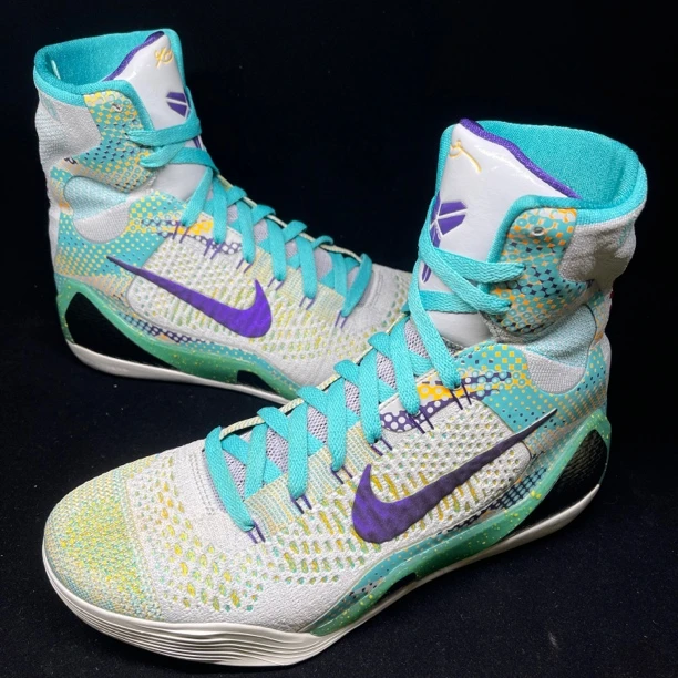 42.5码 科比9 超级英雄 充新成色 无盒 zk9 kobe9 高帮 篮球鞋