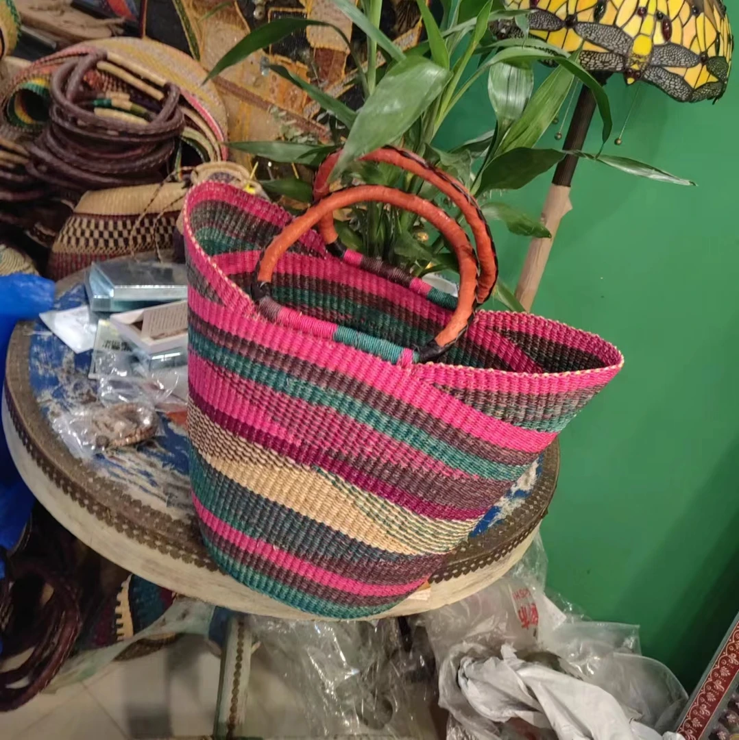 非洲加纳手工编织篮子直播间挑颜色