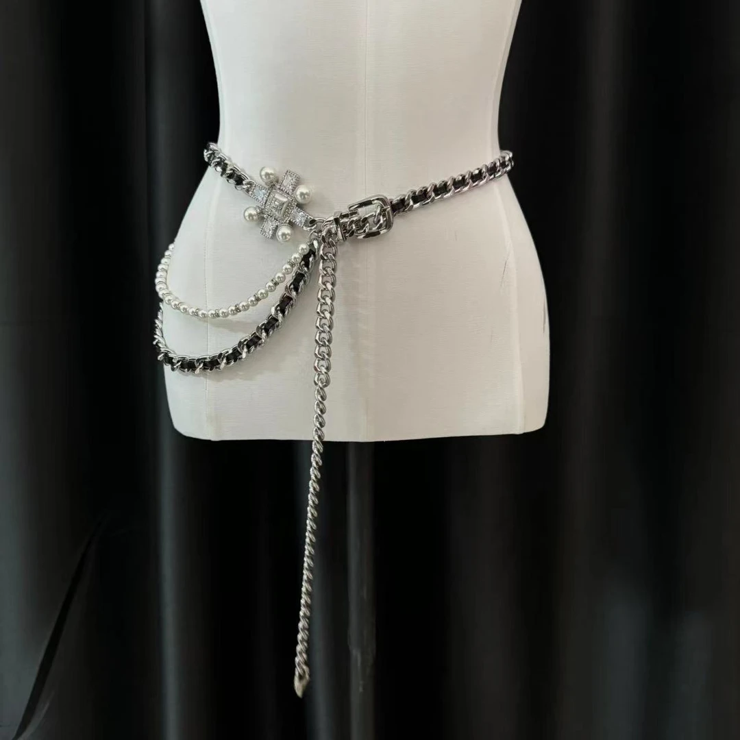 2022秋 银色穿皮十字腰链LF22Q31R01S229