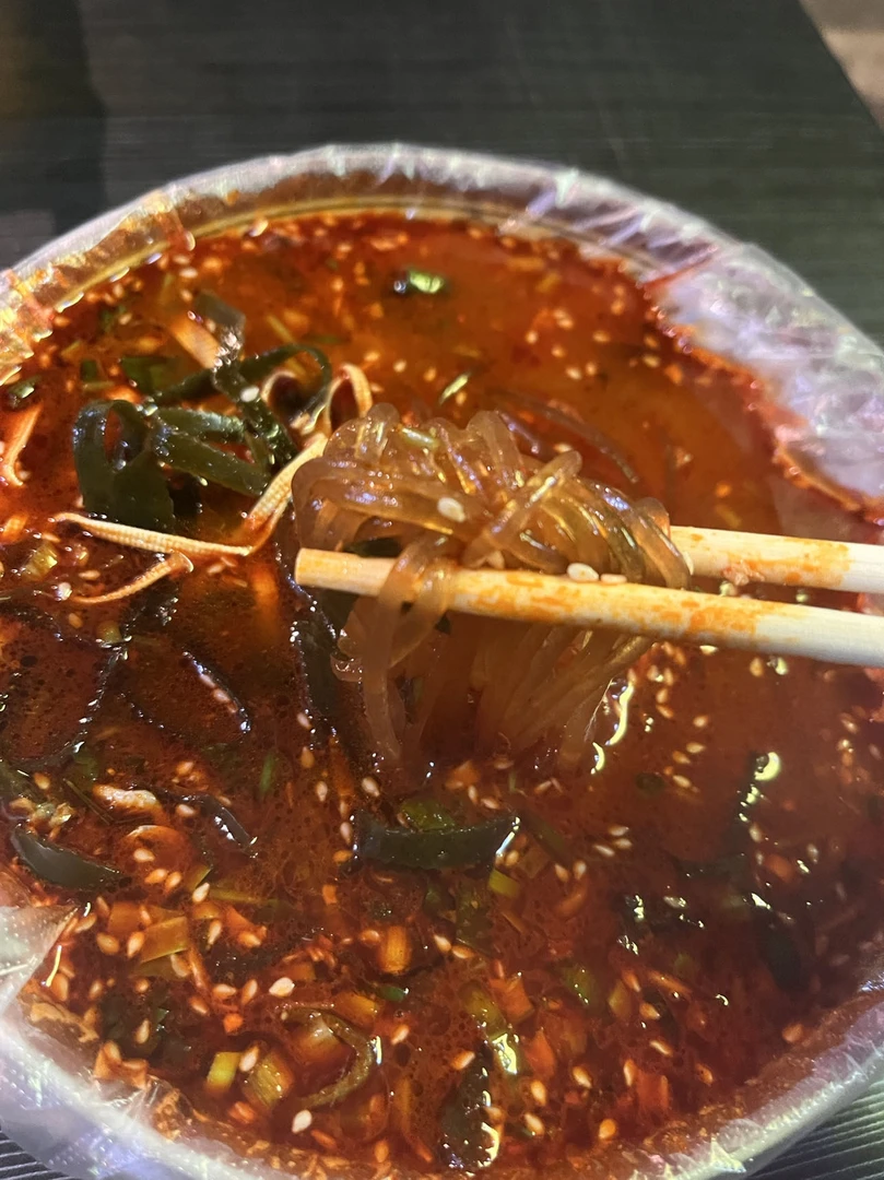 【虎哥专属红薯粉条】古都西安秘制红薯粉条又麻又辣180g