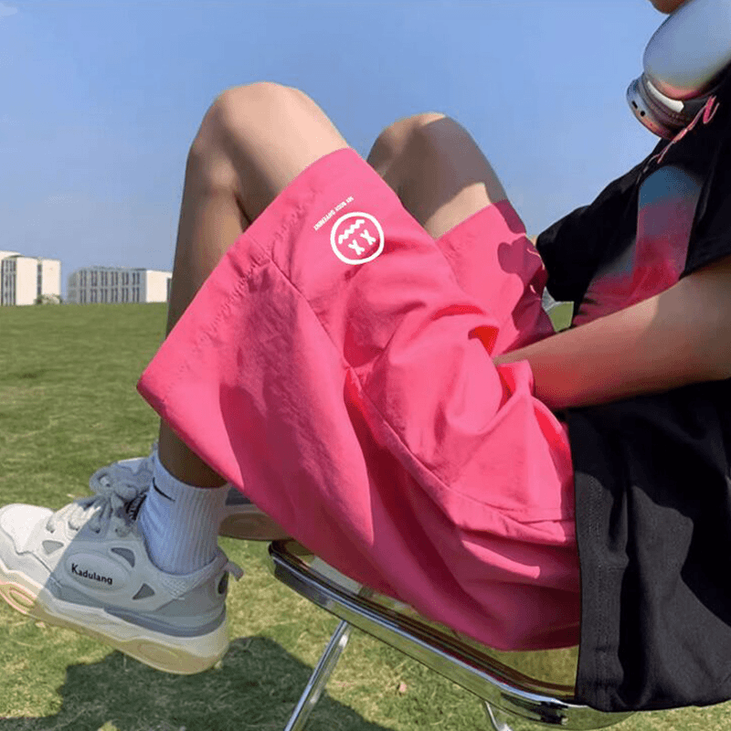 【夏季-清仓】MBD小恶魔多巴胺粉色速干短裤薄款宽松休闲运动五分裤