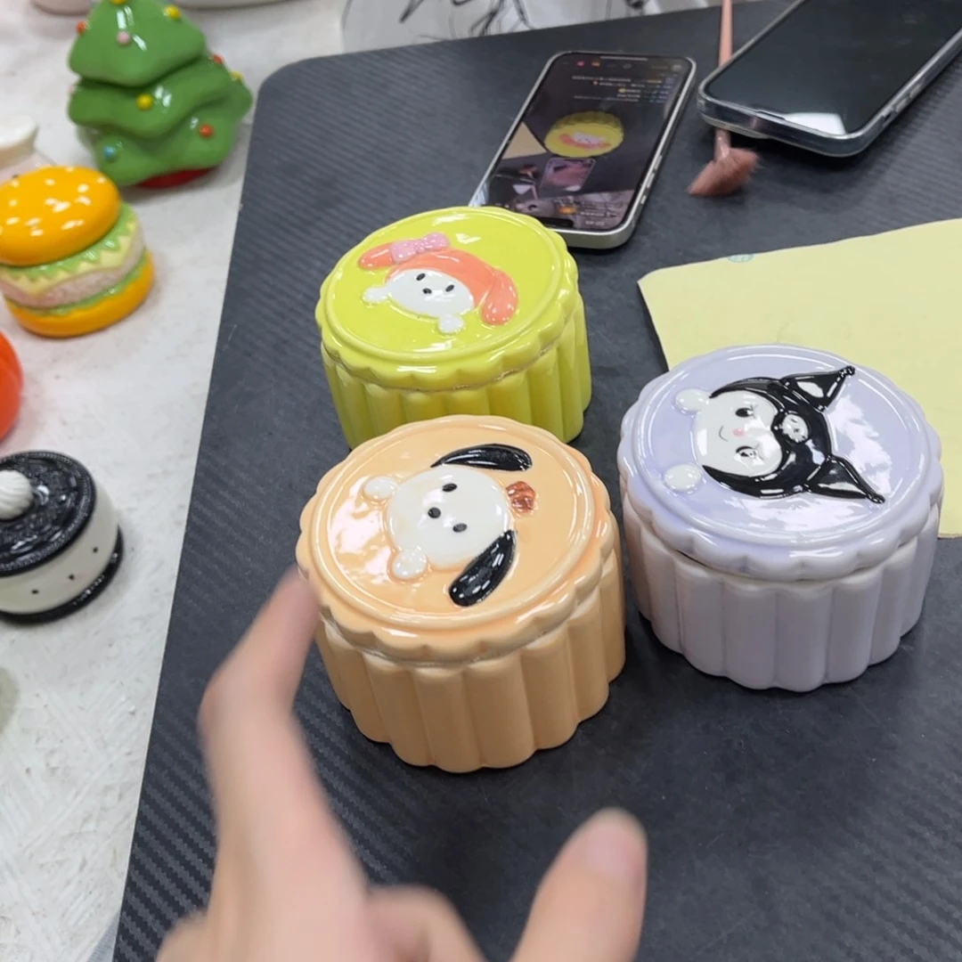 紫砂茶壶这么晚还不睡吗