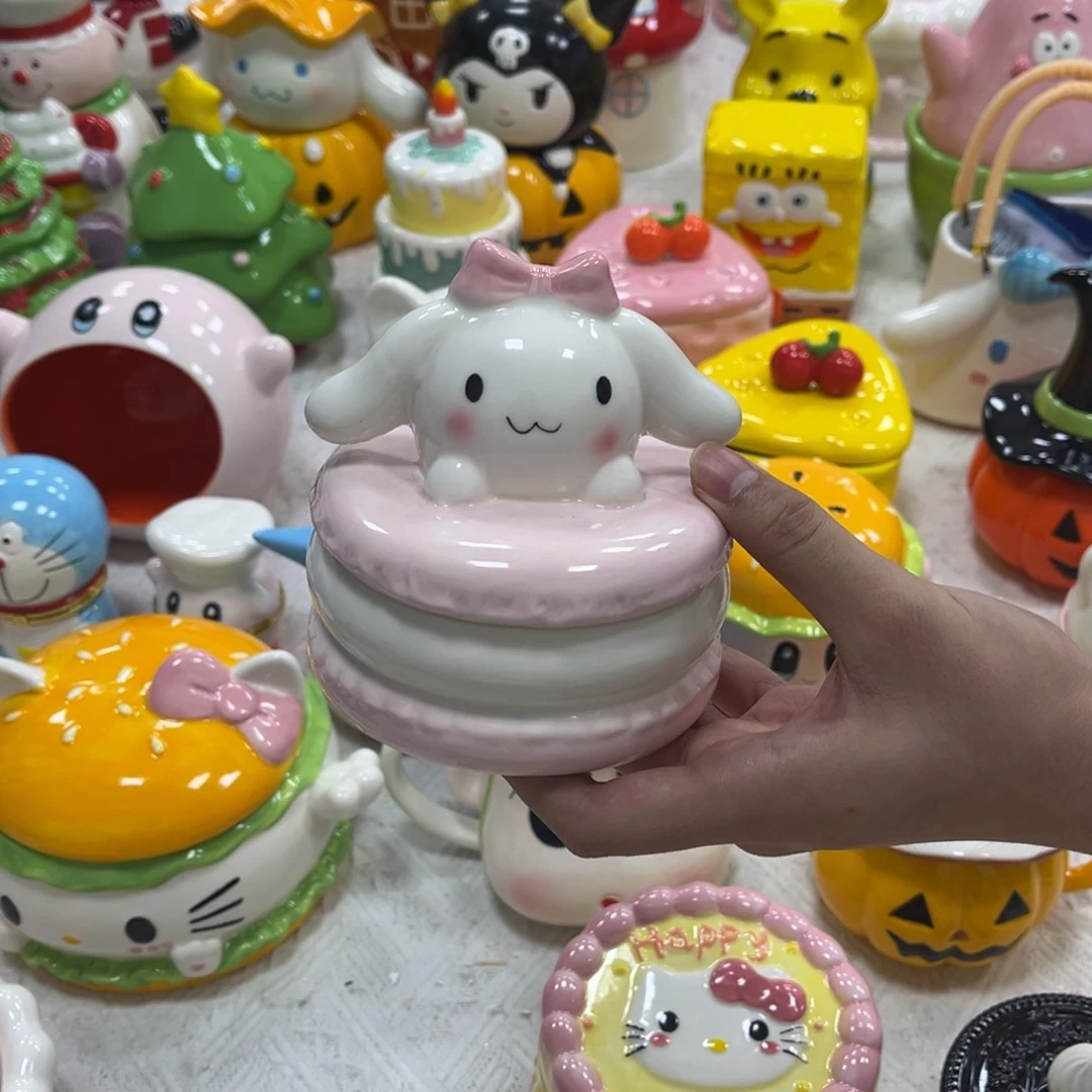 紫砂茶壶这么多人在一起玩