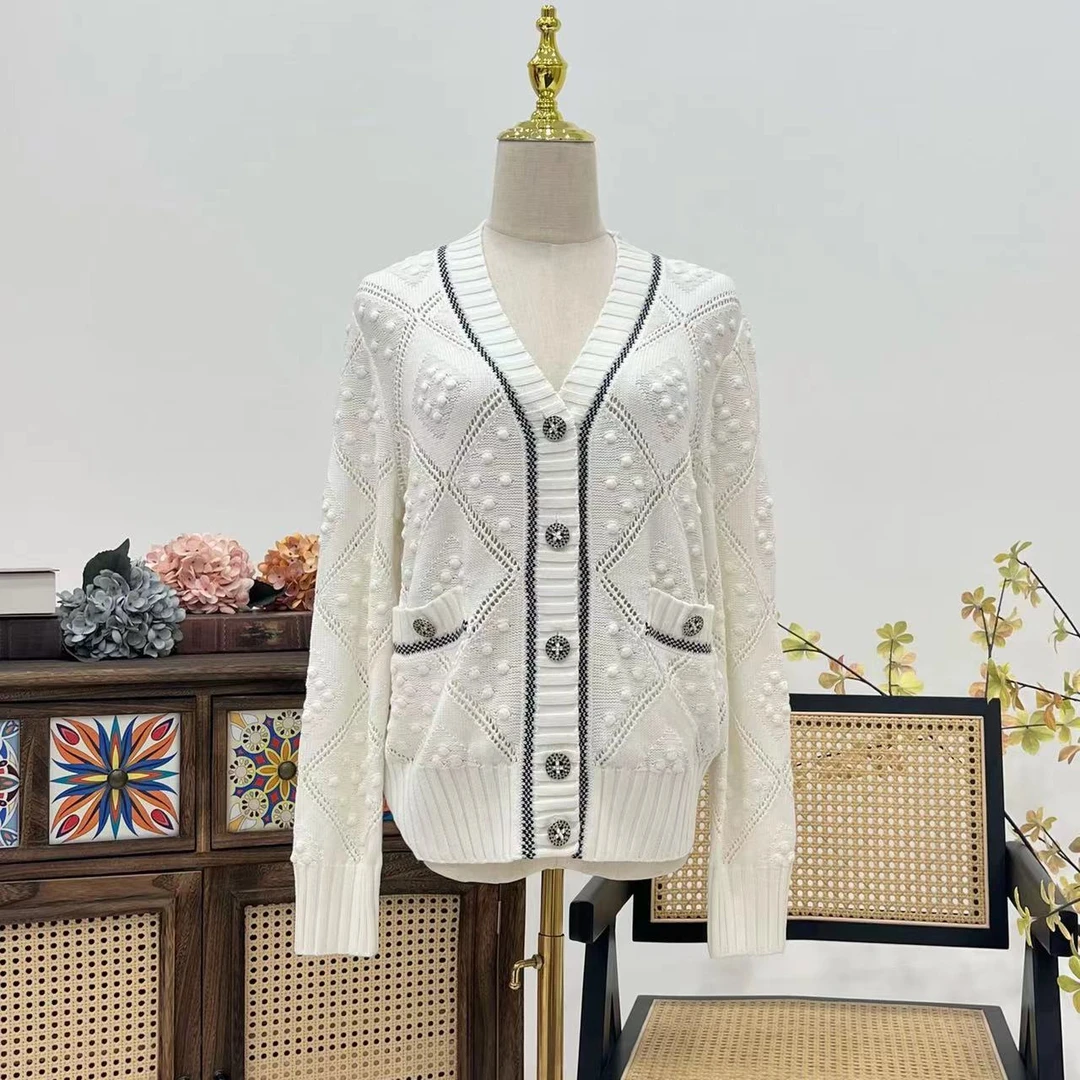 【晨老板】~ ceilina【秋意浓】时尚镂空菱格针织开衫69237111