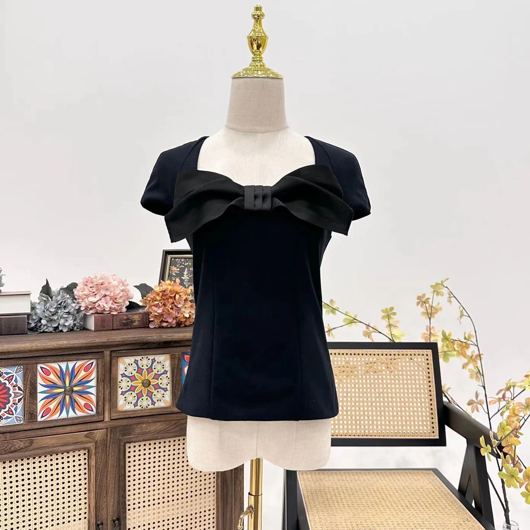 【晨老板】~ceilina【优雅女王】时尚蝴蝶结短袖T恤69230930