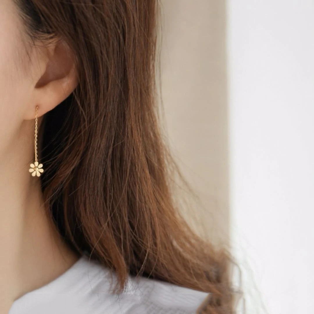 钛钢耳饰 小雏菊花朵长款耳线耳钉气质耳饰时尚简约耳饰