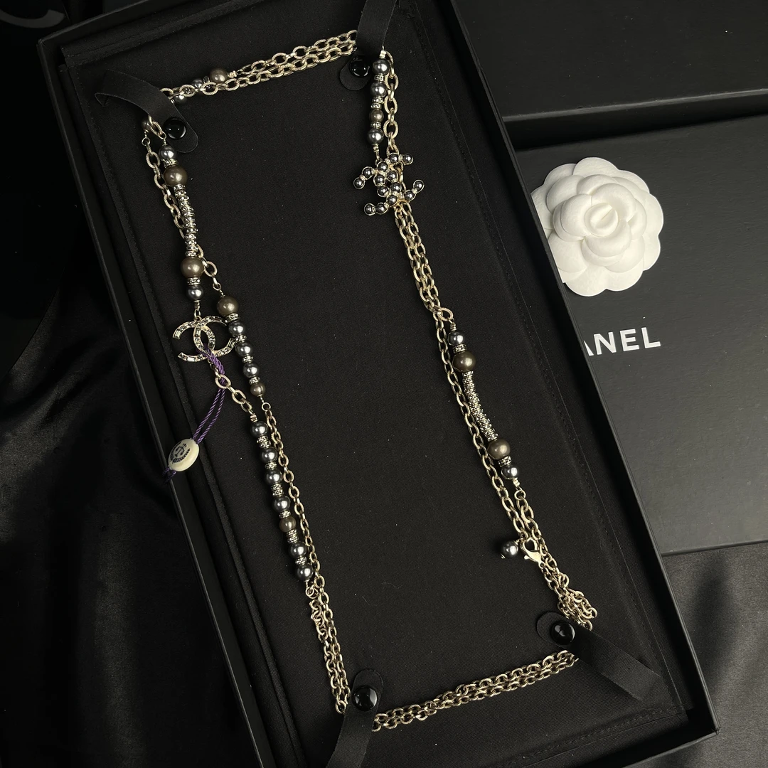 全新未使用 Chanel/香奈儿 经典双C 灰色珍珠水钻 长款项链 S3424
