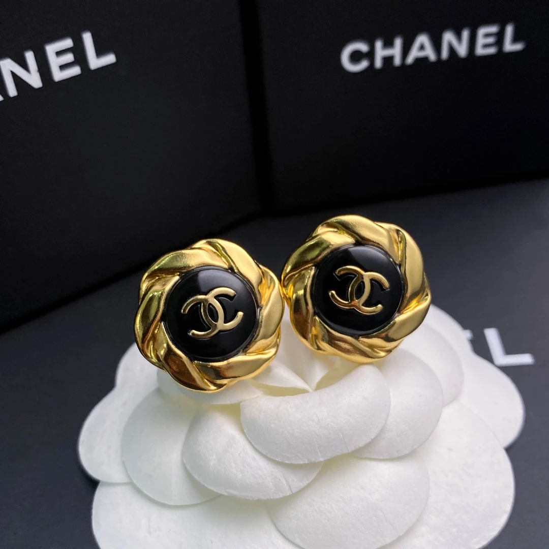 全新未使用 Chanel/香奈儿 22A新款 大号黑金山茶花双C 耳钉S4343