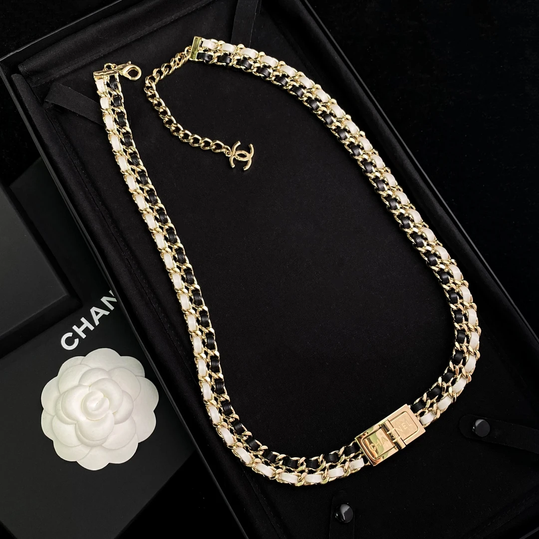 99新 Chanel/香奈儿 FL 22A新款字母黑白皮穿链 腰链 S1913