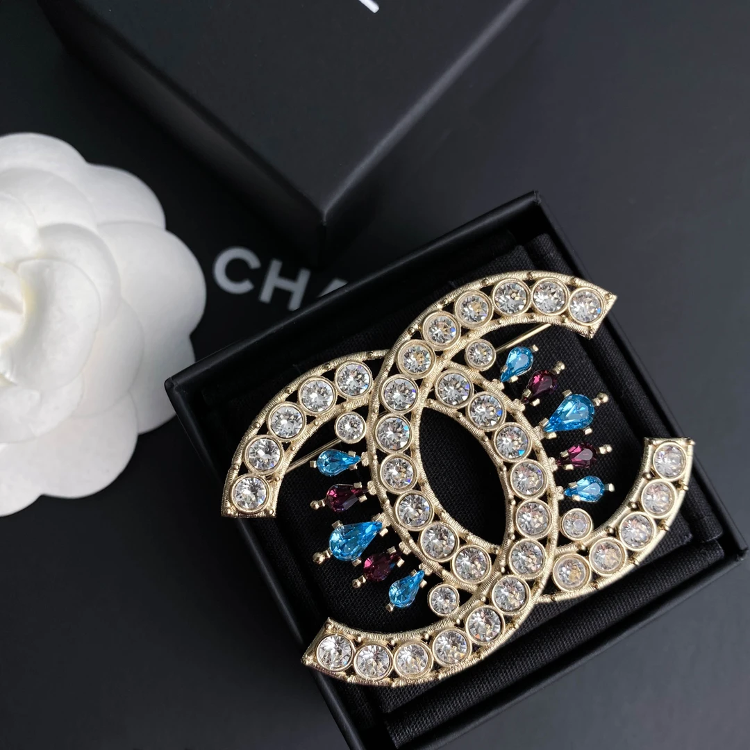全新未使用 Chanel/香奈儿 经典双C logo 金属彩钻 胸针 S4715