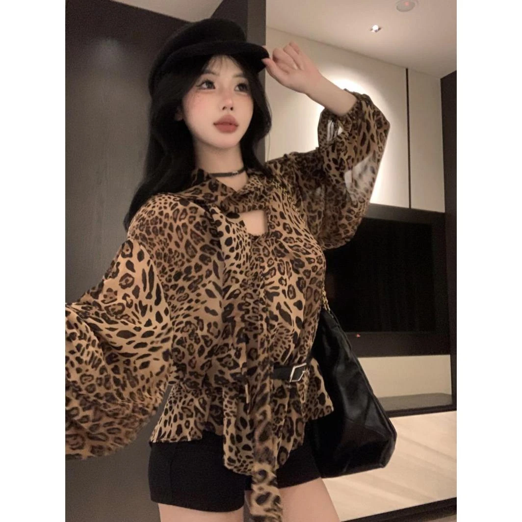 豹纹雪纺衬衫女春季长袖防晒罩衫衬衣设计感系带v领宽松气质上衣