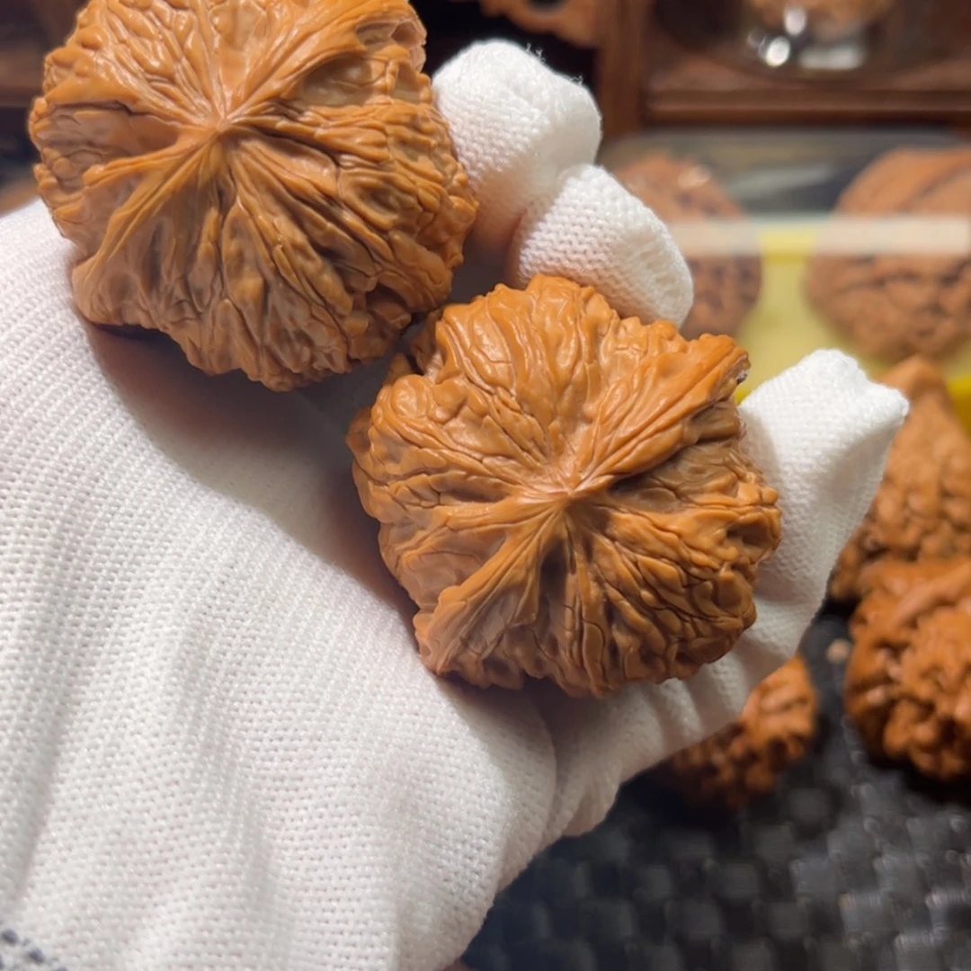 【闪购商品】文玩核桃吊坠三*