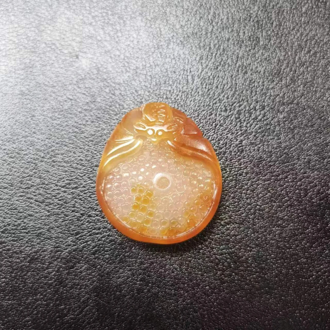 和田玉蝙蝠多子多福