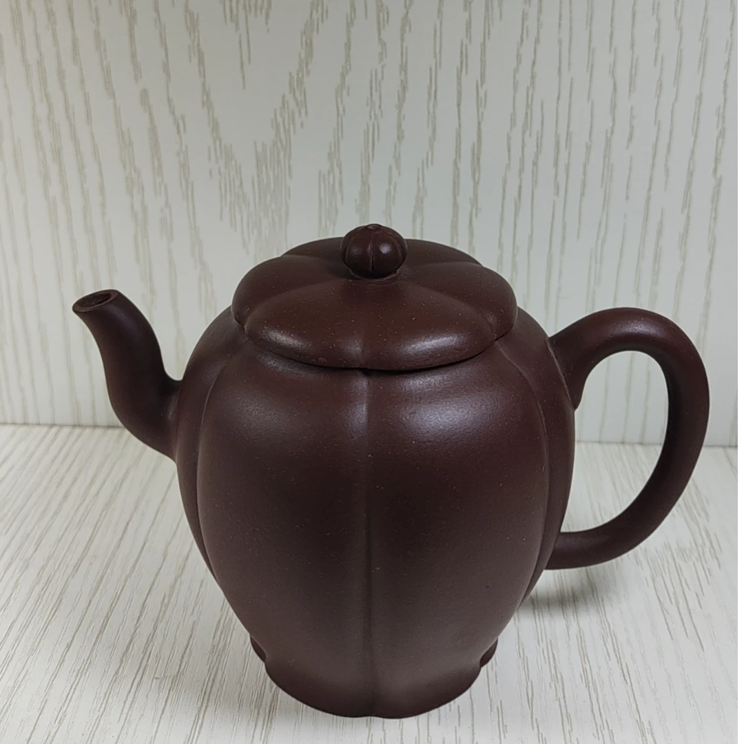 宜兴市原矿紫砂壶紫泥菱瓜