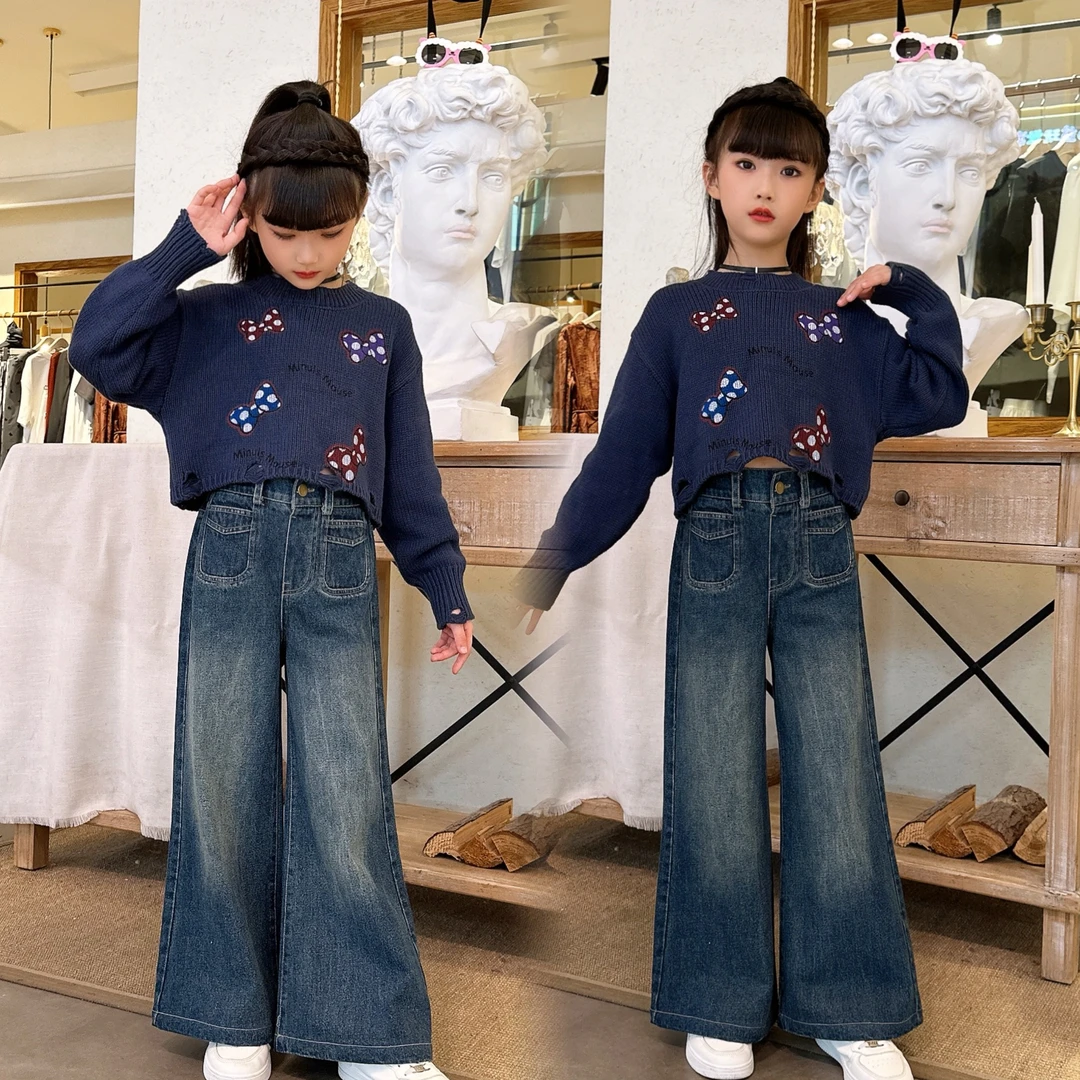 女童秋季新款破洞蝴蝶结毛衣牛仔阔腿裤套装两件套
