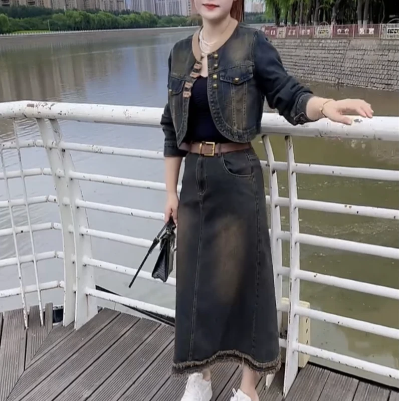 2024春新款港风复古牛仔裙子时尚洋气牛仔短外套半身裙时髦两件套
