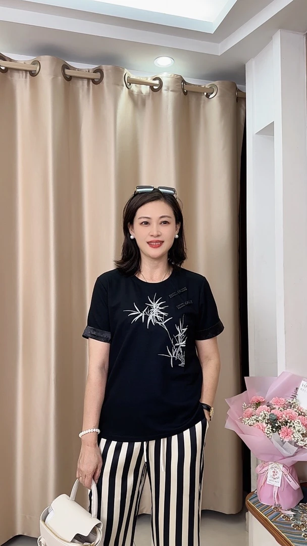 ｛刺绣竹子｝重工竹叶刺绣盘扣百搭显瘦短袖T恤