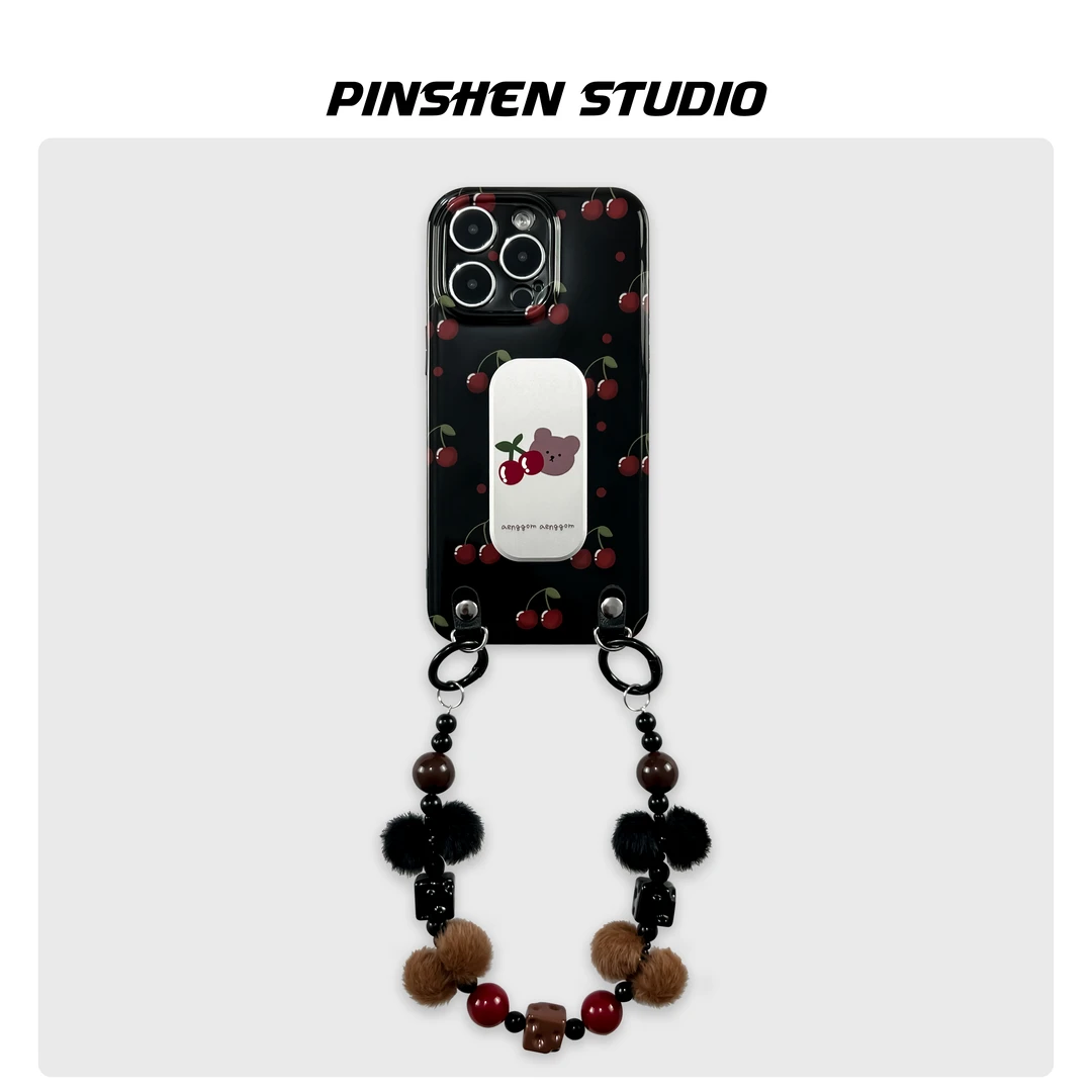 小众新年红樱桃推拉支架毛绒手提珠链适用iphone 15 promax手机壳