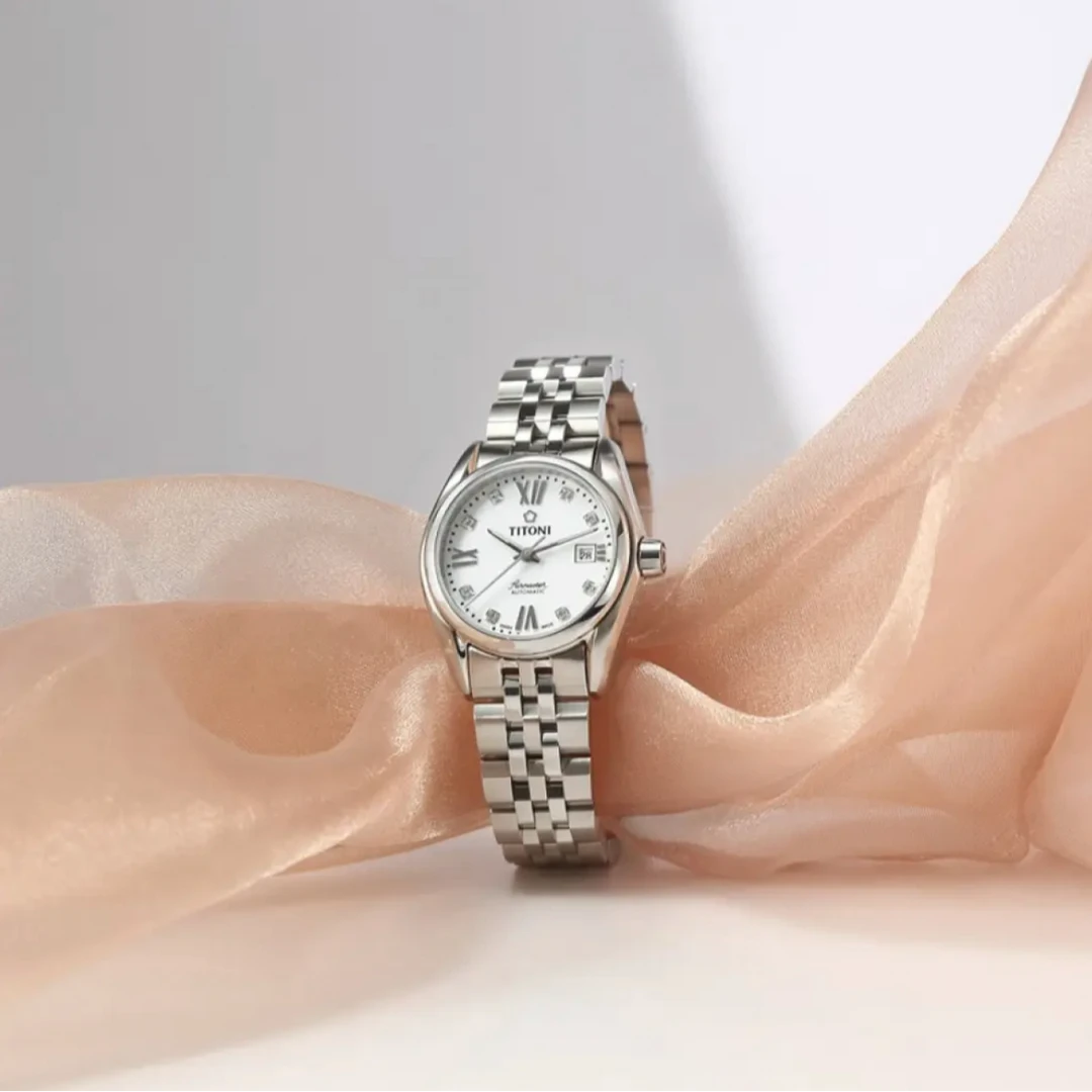 梅花（Titoni）空中霸王机械钢带女士腕表27mm 23909-S-063