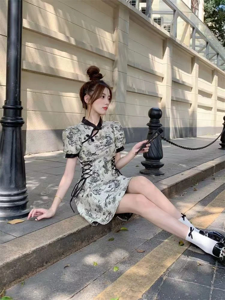 旗袍女中国风连衣裙水墨画2025夏季港风复古中国风修身显瘦泡泡袖