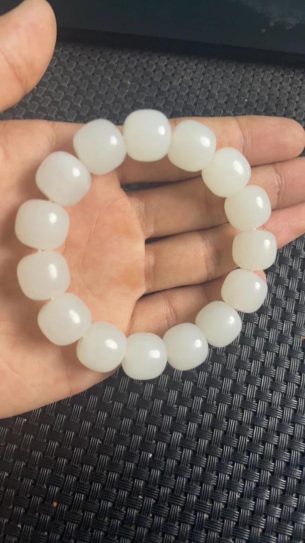 和田玉羊脂玉卡14左右手串老型珠（多样性发货）拍一发一