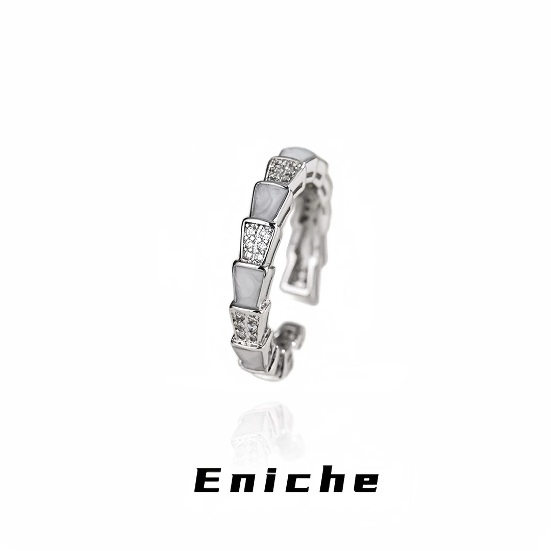 1258 「有迹可循」小众时尚个性气质排戒冷淡风白色戒指