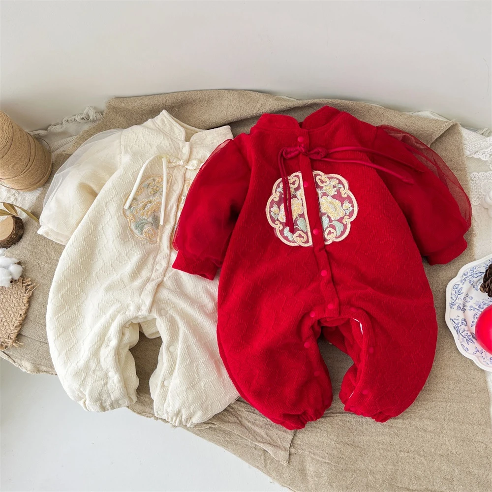 婴儿衣服秋冬连体衣加绒夹棉爬服0-2岁满月百天哈衣拜年服周岁服