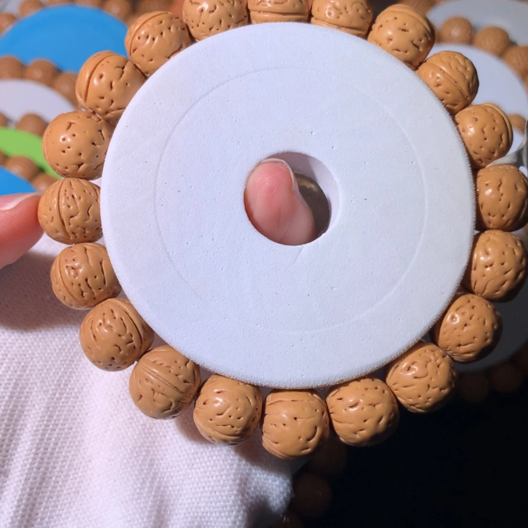 【闪购商品】桃核手串13尺寸小黄桃奶油皮