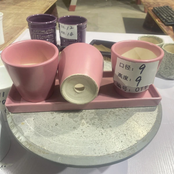 编号0011微瑕陶瓷花盆