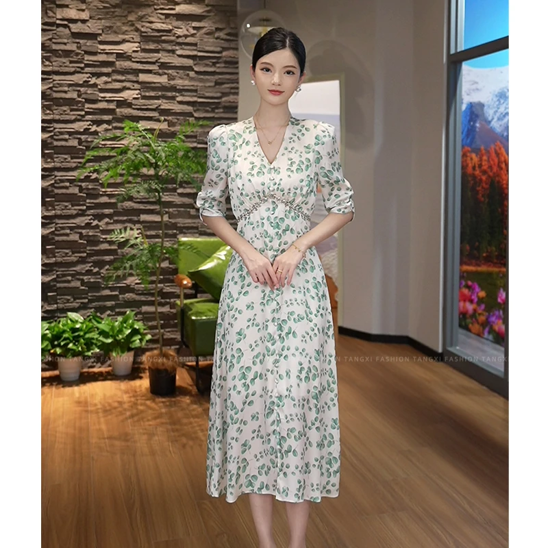 唐熹现货2025夏季新款【1120】法式时尚气质V领腰部水钻收腰连衣裙