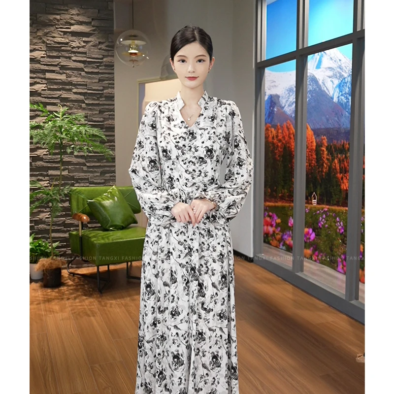 唐熹【1626】两位数！三年一次！年终回馈！现货！气质修身碎花连衣裙